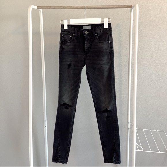 Denim - “boyish” jeans